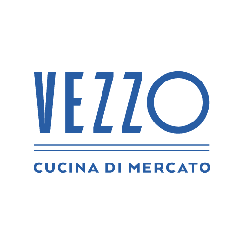 Vezzo en RÍO Shopping Valladolid ofrece cocina italiana moderna con pizzas, pastas y postres. Un lugar acogedor para disfrutar en familia, con amigos o en pareja.
